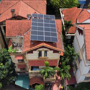 hệ thống điện mặt trời hòa lưới bám tải 6.6kwp cho tòa nhà văn phòng