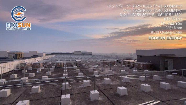 Hệ khung móng, giá đỡ tại dự án Điện mặt trời Bắc Giang 1.565Kwp