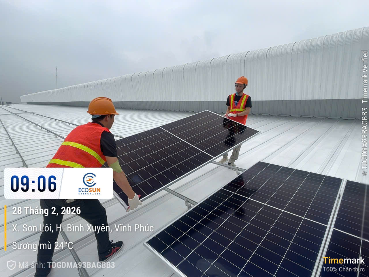 Giá điện mặt trời dân dụng 2026